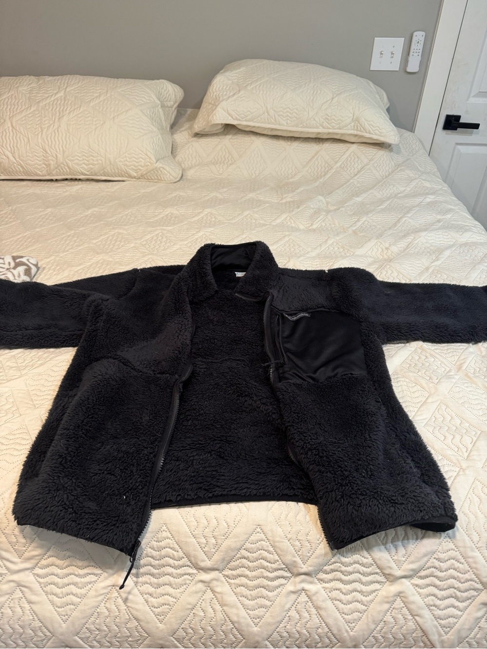 Columbia Black Teddy Sherpa Jacket for Women - Plush Zip Front